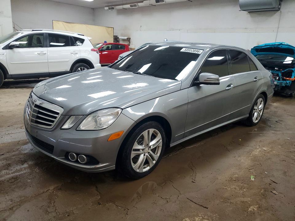 MERCEDES-BENZ E 2010 with VIN WDDHF9AB2AA171646 - Photo from auction
