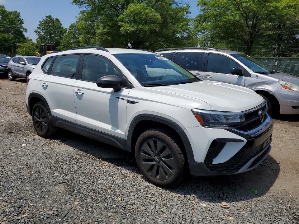 Снимка 4 от търг – 2022 VOLKSWAGEN TAOS с VIN 3VVDX7B29NM012660