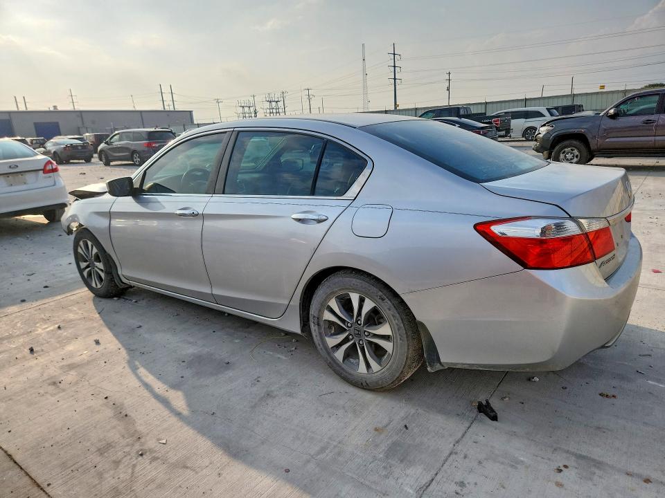 Photo 2 from auction – 2013 HONDA ACCORD with VIN 1HGCR2F33DA015710