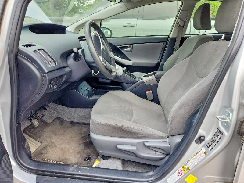 Photo 7 from auction – 2015 TOYOTA PRIUS with VIN JTDKN3DU0F1972404