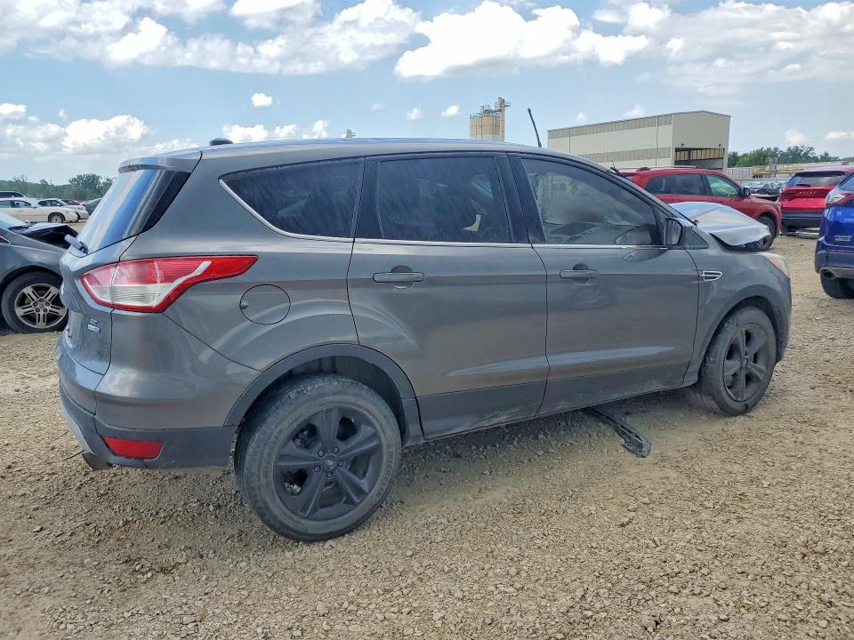Photo 3 from auction – 2014 FORD ESCAPE with VIN 1FMCU9GX0EUD94247