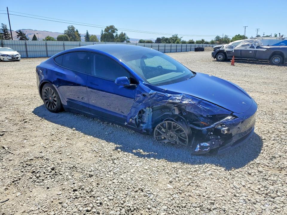 Zdjęcie 4 z aukcji – 2025 TESLA MODEL 3 z VIN 5YJ3E1EB2SF929786