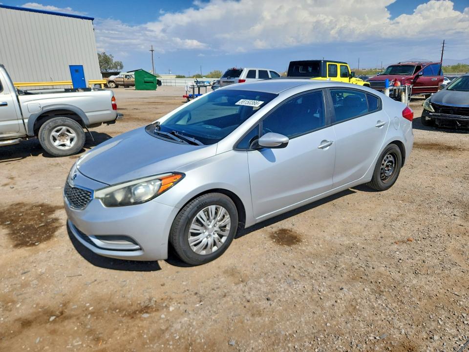 KIA FORTE 2015 with VIN KNAFK4A64F5425809 - Photo from auction