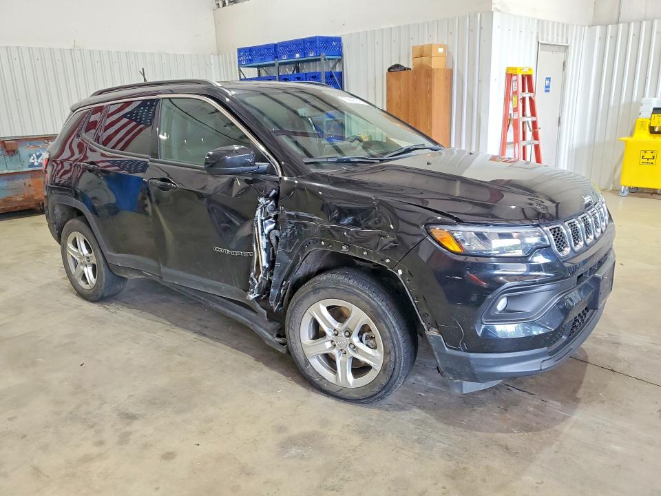 Photo 4 from auction – 2023 JEEP COMPASS with VIN 3C4NJDBN3PT503375