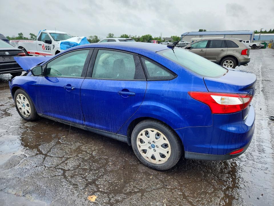 Photo 2 from auction – 2012 FORD FOCUS with VIN 1FAHP3F2XCL268393