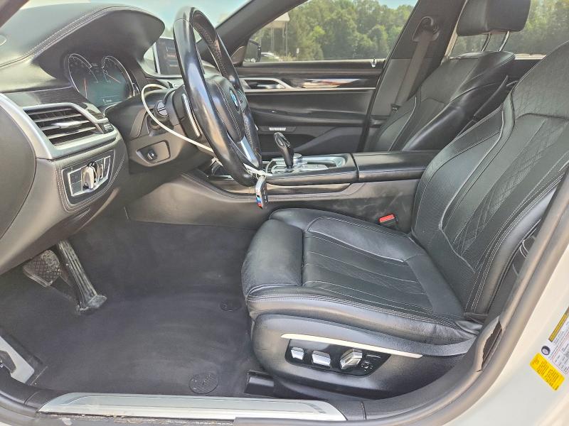 Photo 7 from auction – 2016 BMW 740 with VIN WBA7E2C59GG548029