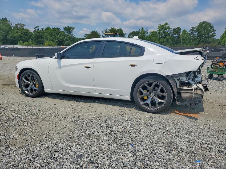 Photo 2 from auction – 2015 DODGE CHARGER with VIN 2C3CDXHG1FH852474