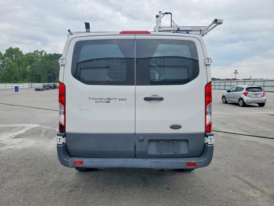 Zdjęcie 6 z aukcji – 2016 FORD TRANSIT z VIN 1FTYR1ZM9GKA15566