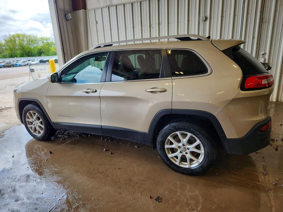Photo 2 from auction – 2015 JEEP CHEROKEE with VIN 1C4PJMCB5FW768367