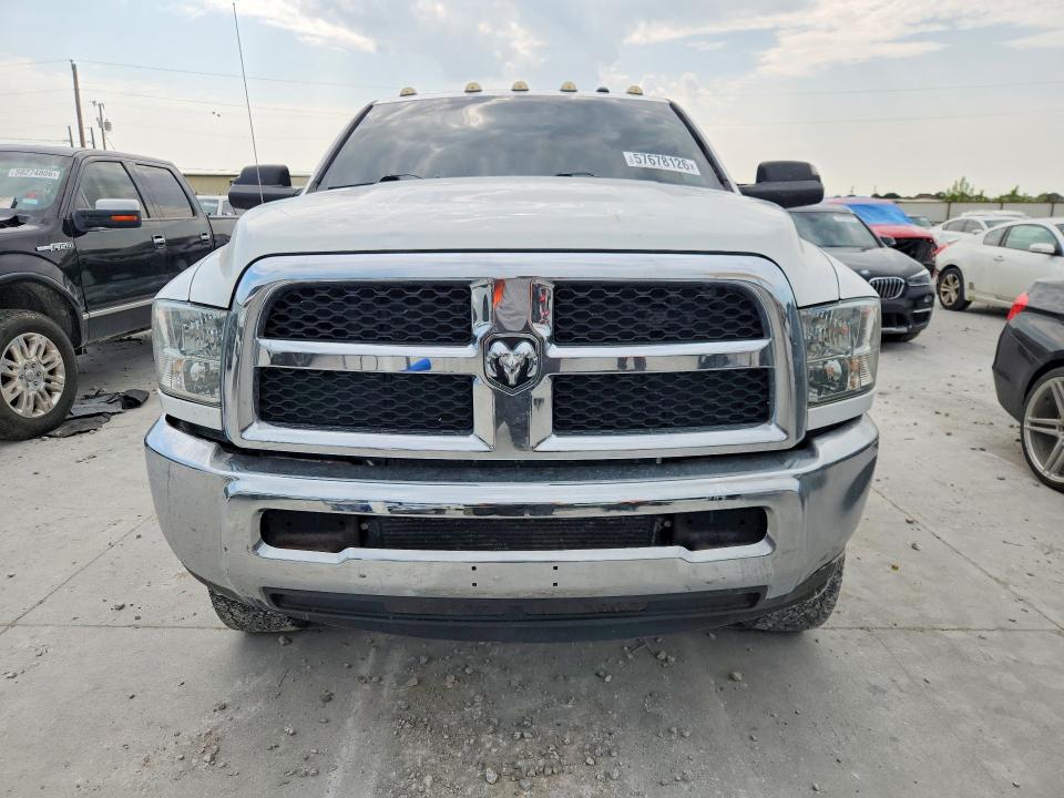 Photo 5 from auction – 2018 RAM 2500 with VIN 3C6UR5CL6JG153996