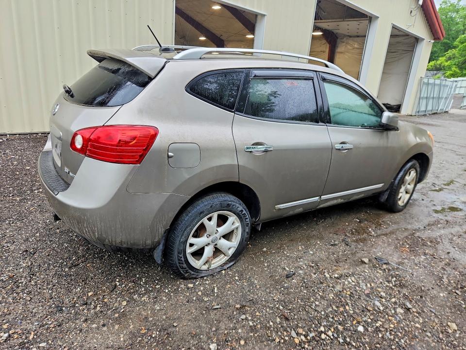 Photo 3 from auction – 2011 NISSAN ROGUE with VIN JN8AS5MVXBW260444