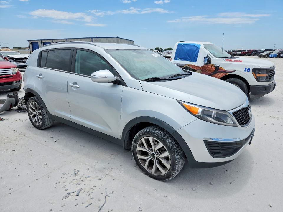 Photo 4 from auction – 2014 KIA SPORTAGE with VIN KNDPB3ACXE7556172