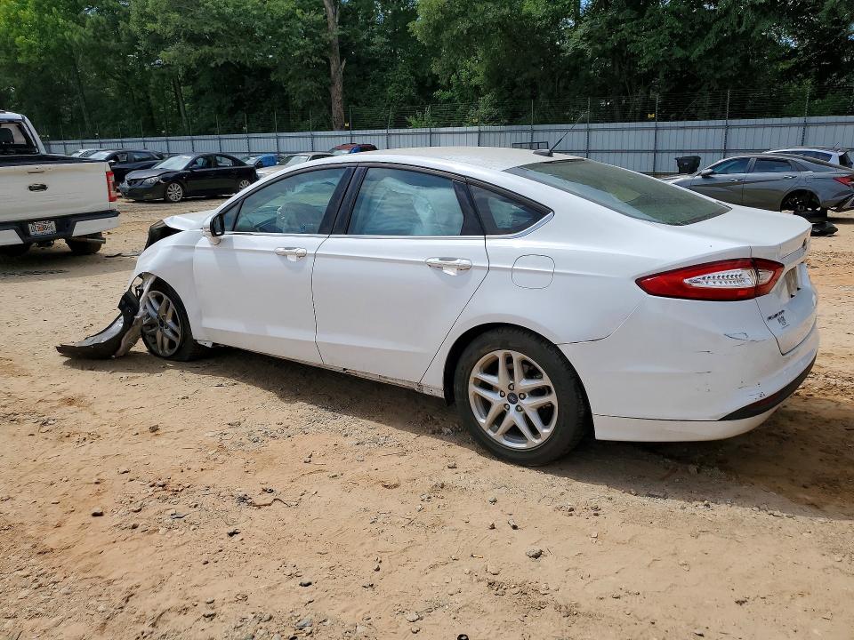 Photo 2 from auction – 2016 FORD FUSION with VIN 3FA6P0H79GR295879