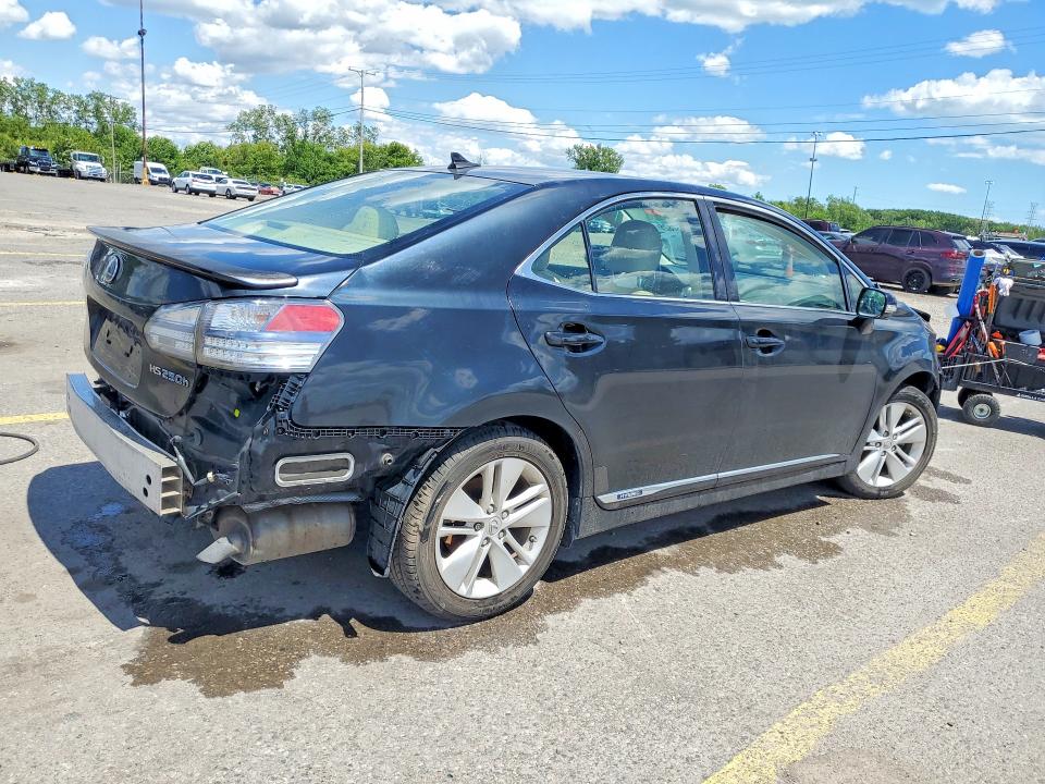 Photo 3 from auction – 2012 LEXUS HS with VIN JTHBB1BA9C2049218