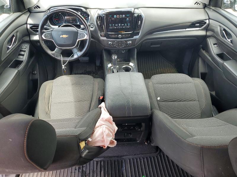 Photo 8 from auction – 2018 CHEVROLET TRAVERSE with VIN 1GNERGKW4JJ156566