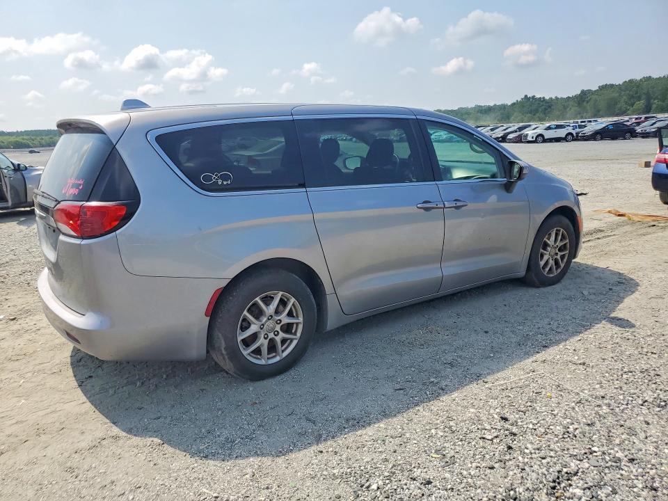 Photo 3 from auction – 2017 CHRYSLER PACIFICA with VIN 2C4RC1DG9HR702900