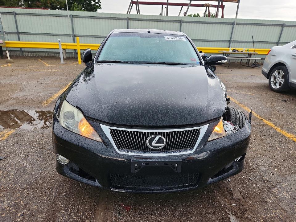 Photo 5 from auction – 2010 LEXUS IS 250C with VIN JTHFF2C22A2510923