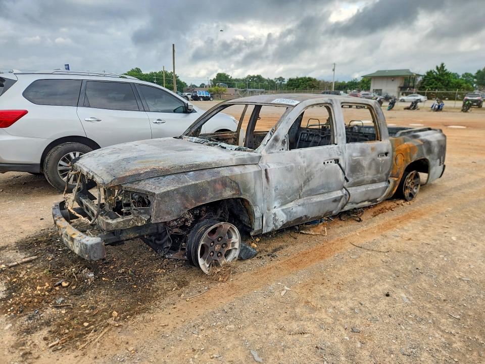 DODGE DAKOTA 2006 with VIN 1D7HE48K36S569218 - Photo from auction