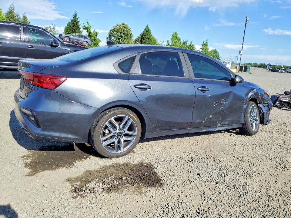 Photo 3 from auction – 2019 KIA FORTE with VIN 3KPF34AD7KE023036