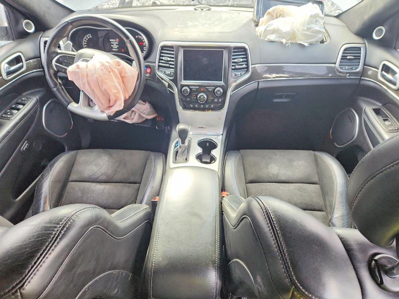 Photo 8 from auction – 2018 JEEP GRAND CHEROKEE with VIN 1C4RJFDJ2JC452638