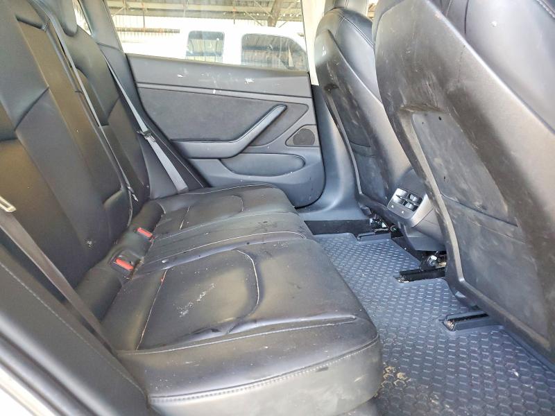 Photo 10 from auction – 2018 TESLA MODEL 3 with VIN 5YJ3E1EA6JF010623