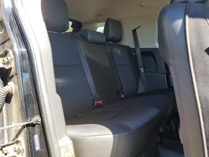 Photo 11 from auction – 2013 TOYOTA FJ CRUISER with VIN JTEBU4BF9DK163614