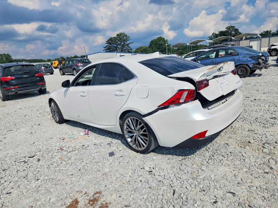Foto 2 de la subasta – 2016 LEXUS IS con VIN JTHBA1D21G5037738