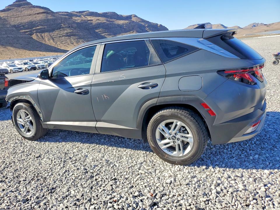 Photo 2 from auction – 2025 HYUNDAI TUCSON with VIN 5NMJA3DE8SH477187