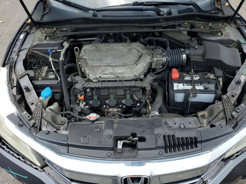 Photo 11 from auction – 2017 HONDA ACCORD with VIN 1HGCR3F81HA026678