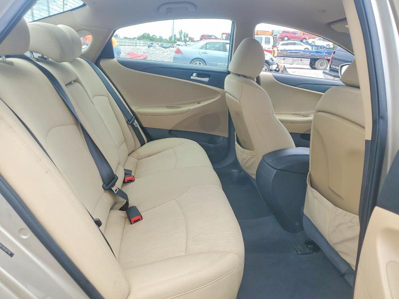 Photo 10 from auction – 2012 HYUNDAI SONATA with VIN 5NPEB4AC3CH321716