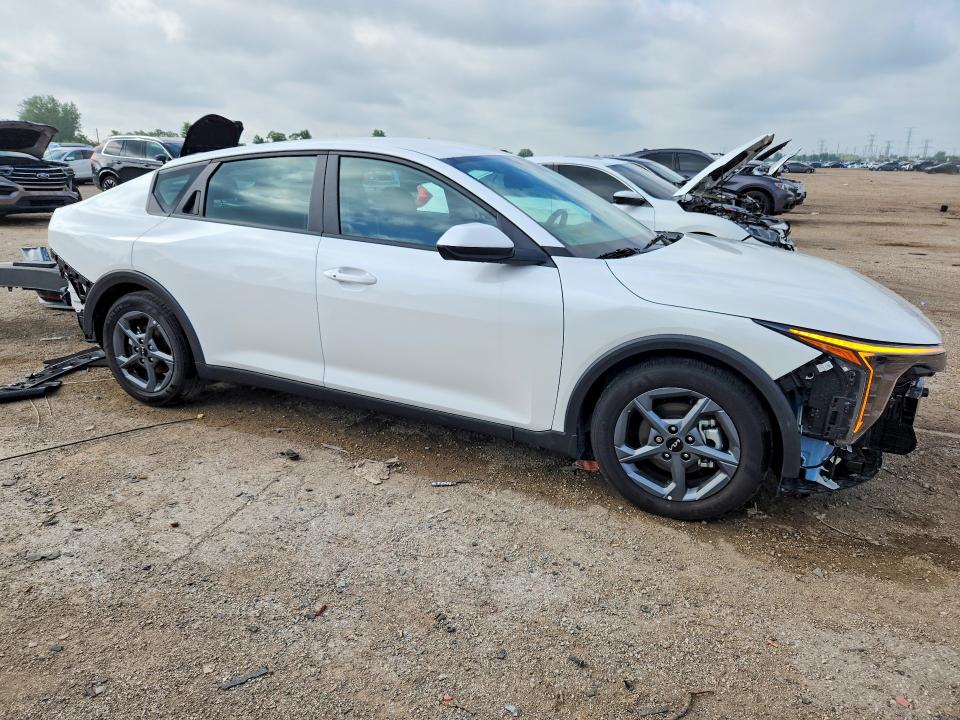 Photo 4 from auction – 2025 KIA K4 with VIN 3KPFT4DE4SE148001
