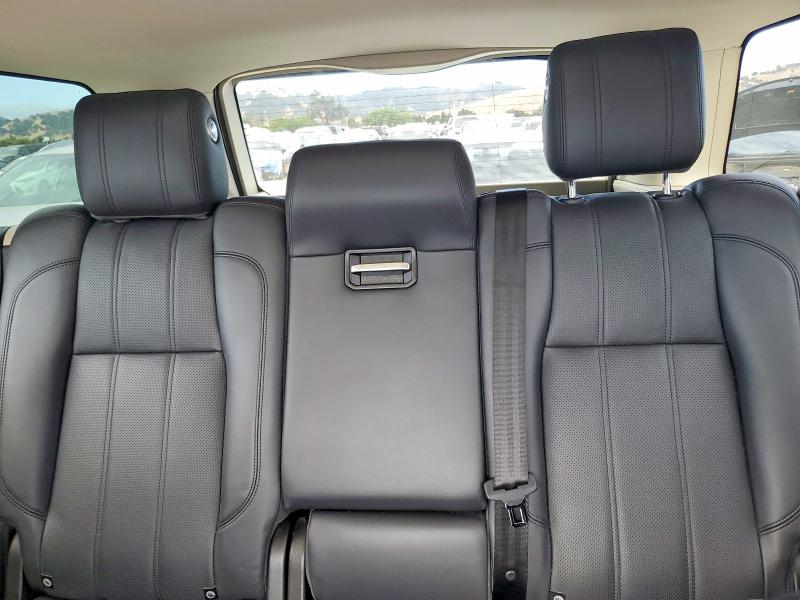 Photo 10 from auction – 2014 LAND ROVER RANGE ROVER with VIN SALGS2EF7EA135049