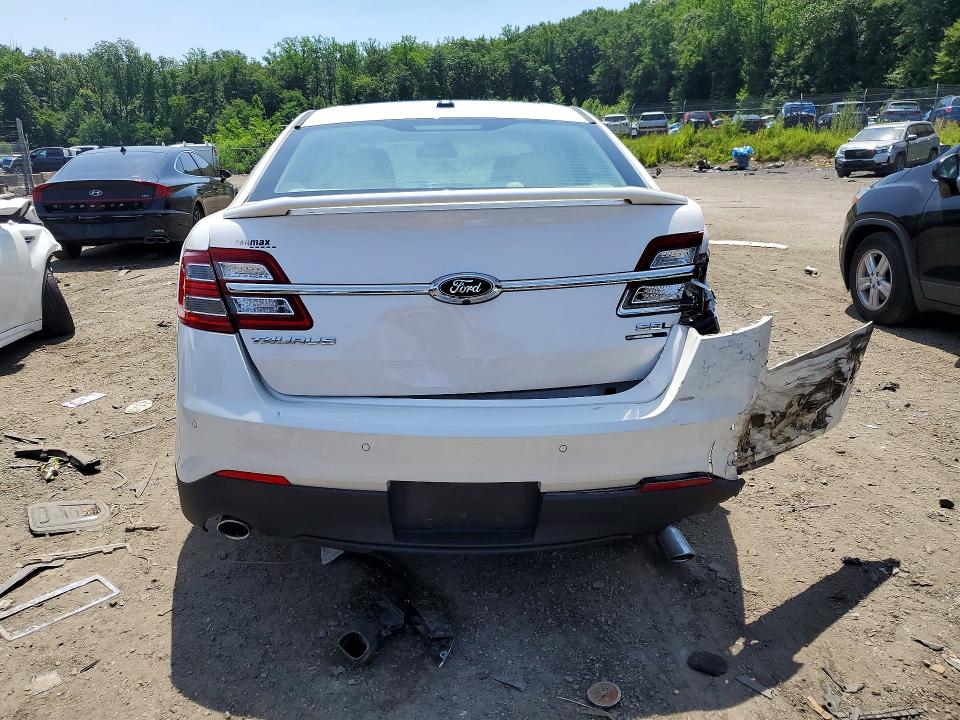 Photo 6 from auction – 2019 FORD TAURUS with VIN 1FAHP2E87KG102579