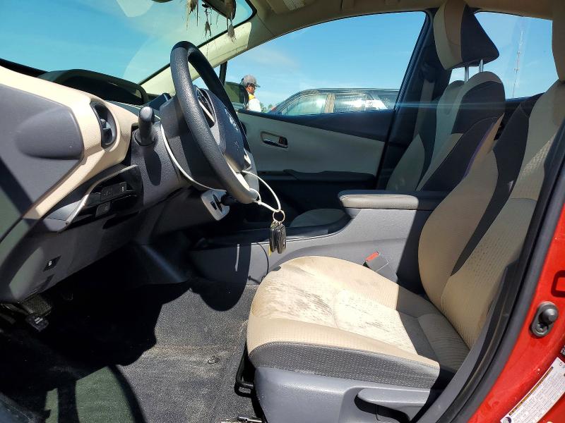 Photo 7 from auction – 2017 TOYOTA PRIUS with VIN JTDKARFU4H3536996