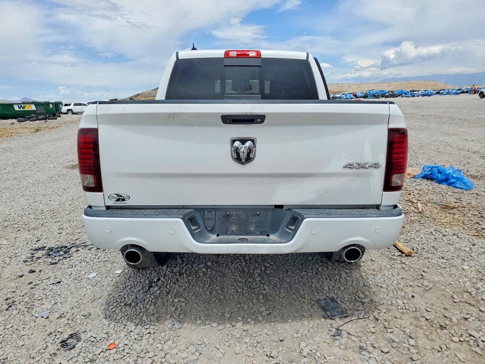 Photo 6 from auction – 2017 RAM 1500 with VIN 1C6RR7MT0HS565902