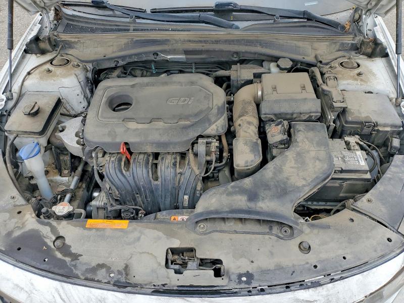 Photo 11 from auction – 2017 KIA OPTIMA with VIN 5XXGU4L33HG153675