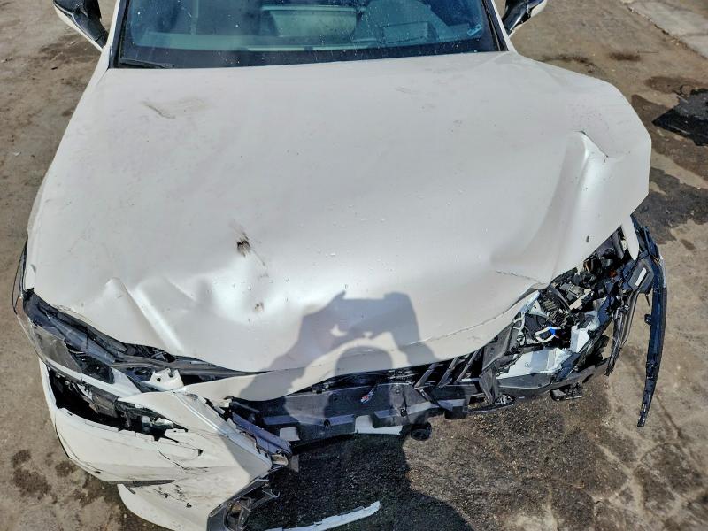Photo 11 from auction – 2025 LEXUS ES 300H with VIN 58ADA1C17SU067171