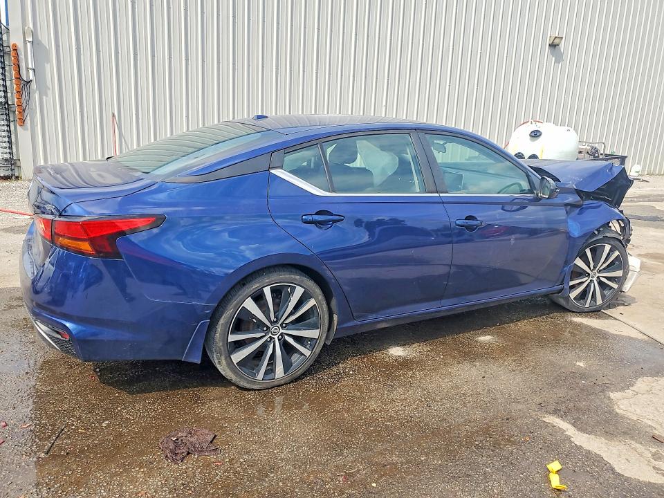 Photo 3 from auction – 2019 NISSAN ALTIMA with VIN 1N4BL4CV0KC186340