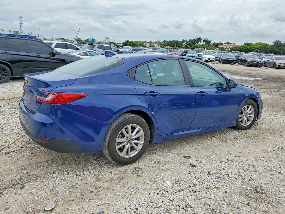Photo 3 from auction – 2025 TOYOTA CAMRY with VIN 4T1DAACK5SU094675