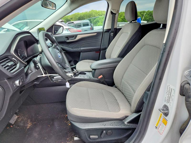 Photo 7 from auction – 2022 FORD ESCAPE with VIN 1FMCU9BZ2NUA62268