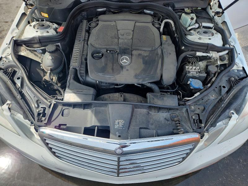 Photo 11 from auction – 2013 MERCEDES-BENZ E with VIN WDDHF5KB2DA764080