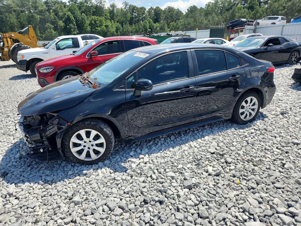 TOYOTA COROLLA 2022 with VIN 5YFEPMAE4NP336282 - Photo from auction