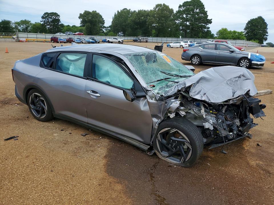 Photo 4 from auction – 2025 KIA K4 with VIN 3KPFU4DE5SE174541