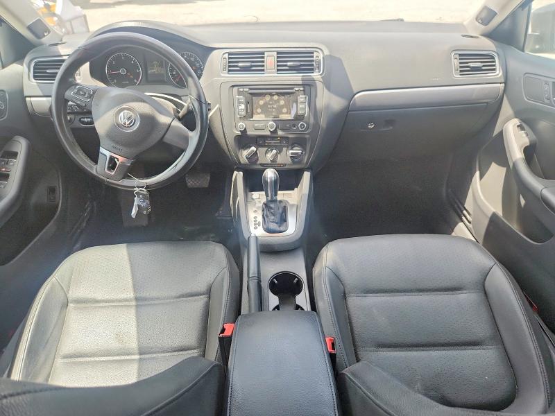 Photo 8 from auction – 2013 VOLKSWAGEN JETTA with VIN 3VWLL7AJ8DM354207