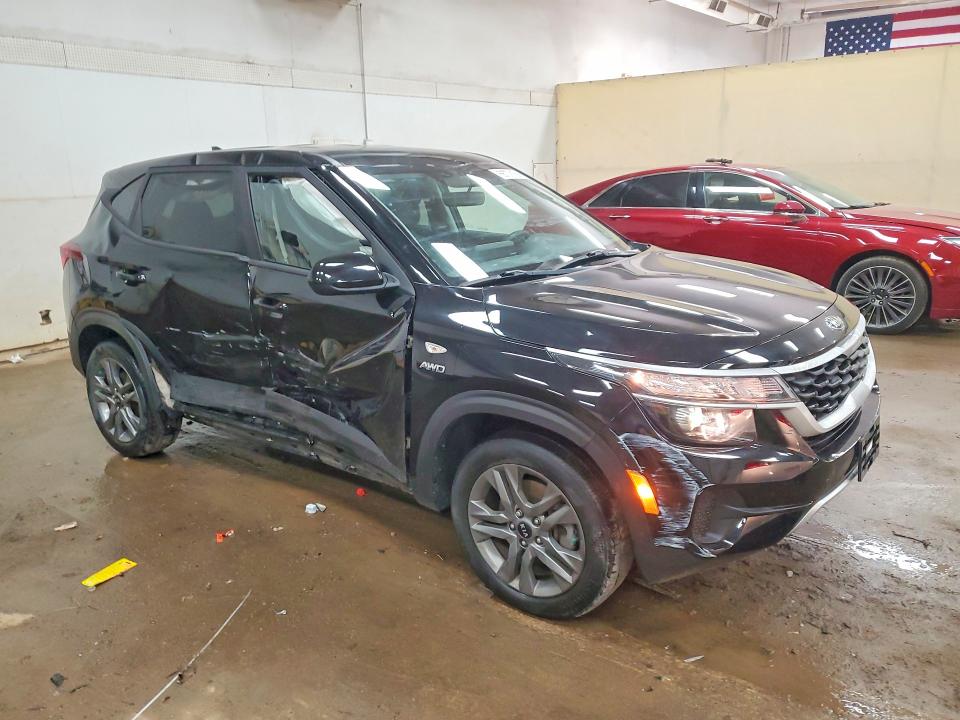 Photo 4 from auction – 2021 KIA SELTOS with VIN KNDEPCAAXM7176545