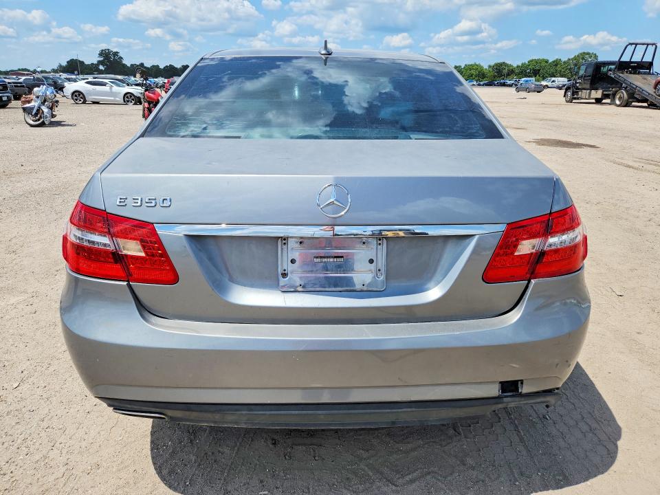 Photo 6 from auction – 2010 MERCEDES-BENZ E with VIN WDDHF5GB9AA167626