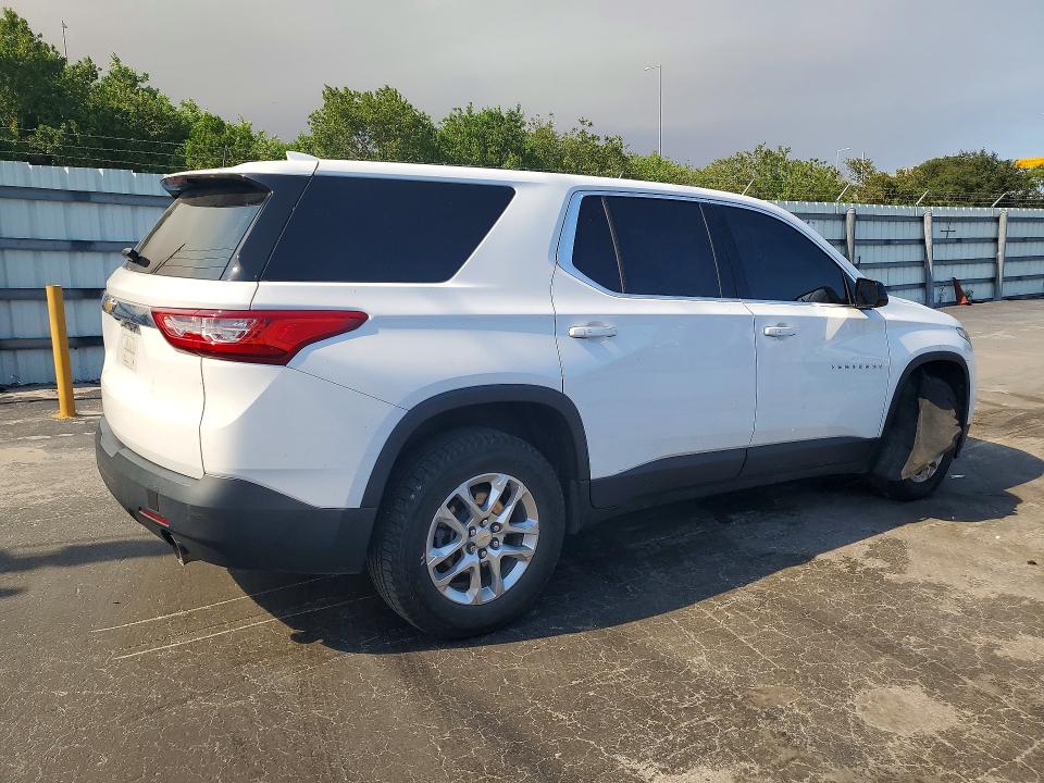 Photo 3 from auction – 2020 CHEVROLET TRAVERSE with VIN 1GNERFKW7LJ272843