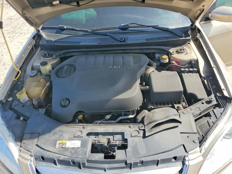 Photo 11 from auction – 2014 CHRYSLER 200 with VIN 1C3CCBBG2EN144920