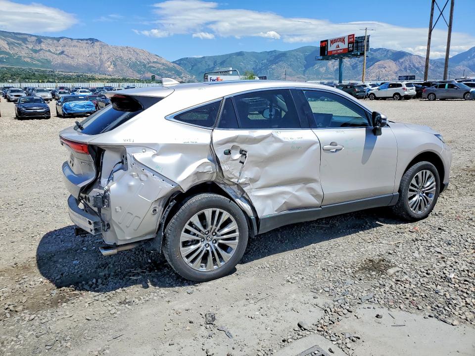 Photo 3 from auction – 2024 TOYOTA VENZA with VIN JTEAAAAH8RJ176888