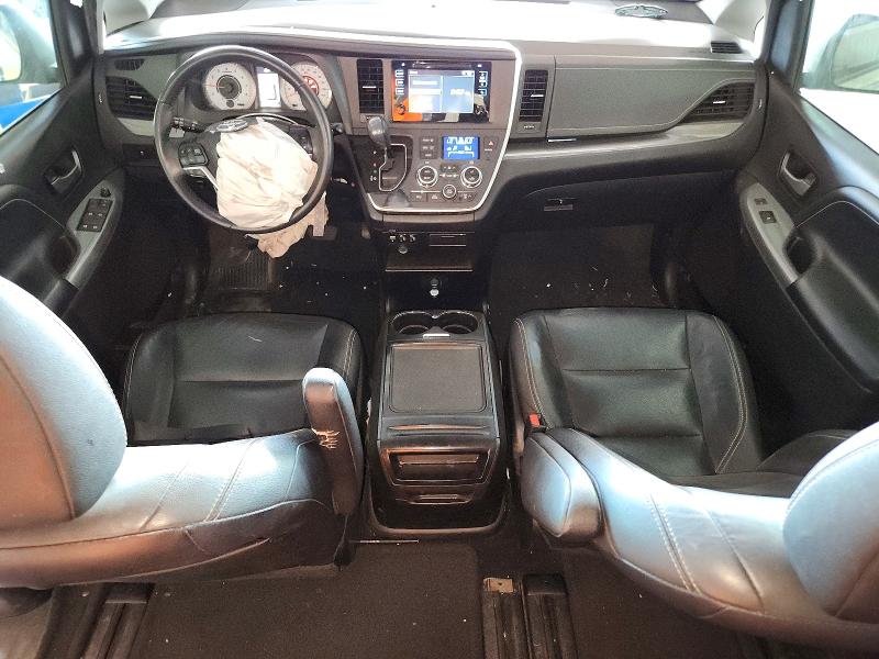 Photo 8 from auction – 2016 TOYOTA SIENNA with VIN 5TDXK3DC7GS743079